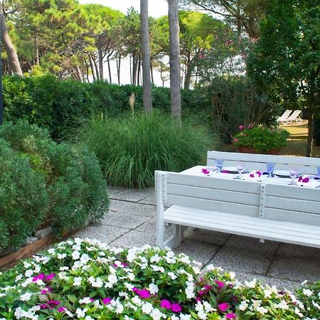 Villa Scultura Seaview Lignano Sabbiadoro Exteriér fotografie